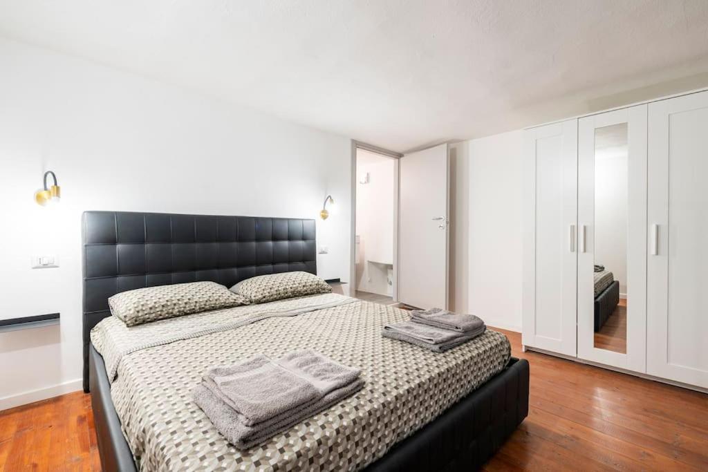 Appartamento Al Centro Di Cagliari Exterior foto